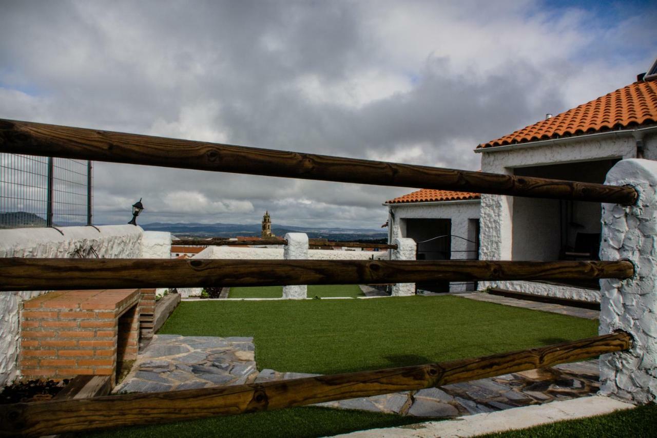 منزل الضيف Fuentes de León  في Mirador De Fuentes المظهر الخارجي الصورة